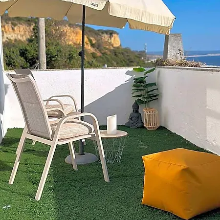 Hotell Fonte Da Telha Cliff House -